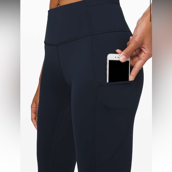 Lululemon Fast and Free Crop II 19" *Non-Reflective
True Navy | size 4 - Picture 11 of 12
